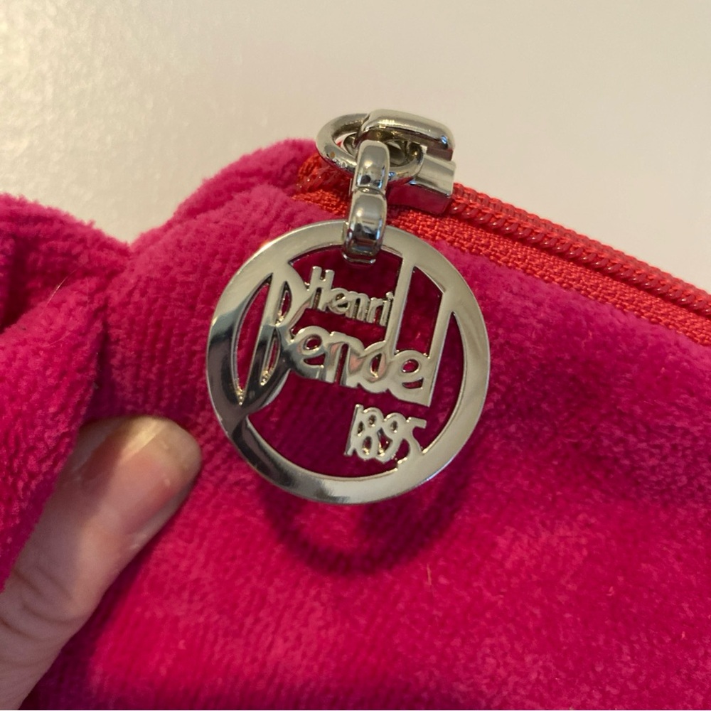 Henri Bendel Fuchsia Wet Bikini Clutch - Picture 4 of 8